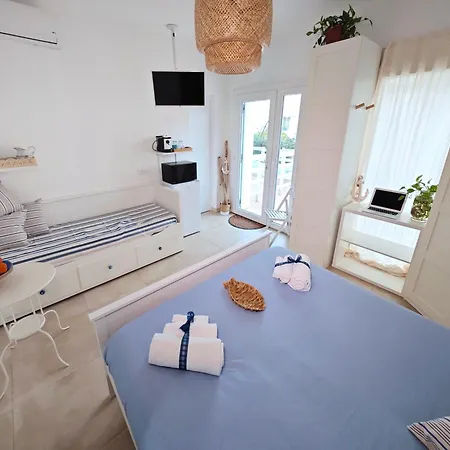 بيت ضيافة Casa Del Mare فانو